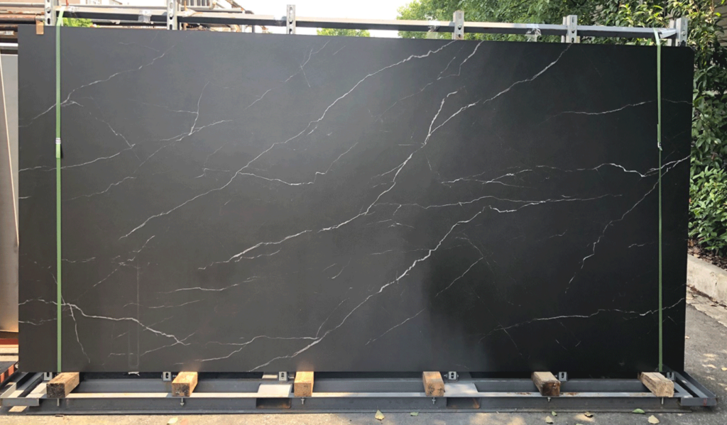 ขนาดกระเบื้อง Nero Marquina ที่นิยมใช้ในงานตกแต่งบ้าน